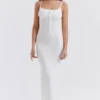 Myla Weißes Strick-Maxikleid Myla Weißes Strick-Maxikleid