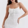 Myla Weißes Strick-Maxikleid Myla Weißes Strick-Maxikleid