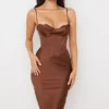 Myrna Schokoladenbraunes Satin-Korsetts-Unterkleid-Kleid Myrna Schokoladenbraunes Satin-Korsetts-Unterkleid-Kleid