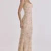 Naima Peach – Handbesticktes Korsetts-Maxikleid – Limited Edition Naima Peach – Handbesticktes Korsetts-Maxikleid – Limited Edition