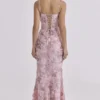 Naima Pink – Handbesticktes, verziertes Korsetts-Maxikleid – Limited Edition Naima Pink – Handbesticktes, verziertes Korsetts-Maxikleid – Limited Edition