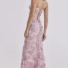 Naima Pink – Handbesticktes, verziertes Korsetts-Maxikleid – Limited Edition Naima Pink – Handbesticktes, verziertes Korsetts-Maxikleid – Limited Edition