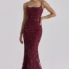 Naima Weinrotes, handbesticktes Korsetts-Maxikleid – Limitierte Edition Naima Weinrotes, handbesticktes Korsetts-Maxikleid – Limitierte Edition