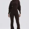 Nereida Hose aus schokoladenbrauner Kaschmirmischung Nereida Hose aus schokoladenbrauner Kaschmirmischung