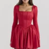 Nina Holly – Rotes Minikleid aus Tüll mit abnehmbarem Schleifen Nina Holly – Rotes Minikleid aus Tüll mit abnehmbarem Schleifen
