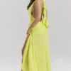 Olessia Acid Lime Rückenfreies Neckholder-Maxikleid Olessia Acid Lime Rückenfreies Neckholder-Maxikleid