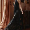 Oliviana Abendkleid aus schwarzem und goldenem Devore-Samt Oliviana Abendkleid aus schwarzem und goldenem Devore-Samt