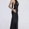 Oliviana – Schwarzes Maxikleid aus Satin