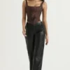 Omaira – Schwarze Hose aus veganem Leder Omaira – Schwarze Hose aus veganem Leder