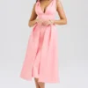 Paloma Pfirsichfarbenes Midikleid aus Satin mit Falten Paloma Pfirsichfarbenes Midikleid aus Satin mit Falten