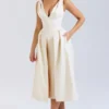 Paloma Vintage-Midi-Kleid aus cremefarbenem Satin mit Falten Paloma Vintage-Midi-Kleid aus cremefarbenem Satin mit Falten