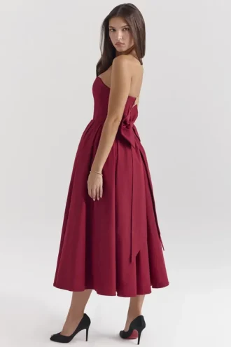 Pandora Berry trägerloses Midi-Kleid mit abnehmbarem Schleifen