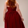 Pandora Berry trägerloses Midi-Kleid mit abnehmbarem Schleifen Pandora Berry trägerloses Midi-Kleid mit abnehmbarem Schleifen