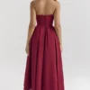 Pandora Berry trägerloses Midi-Kleid mit abnehmbarem Schleifen Pandora Berry trägerloses Midi-Kleid mit abnehmbarem Schleifen