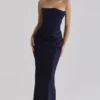 Persephone Marineblaues Maxikleid aus Satin und Crêpe mit trägerlosem Korsett Persephone Marineblaues Maxikleid aus Satin und Crêpe mit trägerlosem Korsett