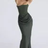 Persephone Smaragdgrünes Maxikleid aus Crêpe mit trägerlosem Korsett Persephone Smaragdgrünes Maxikleid aus Crêpe mit trägerlosem Korsett