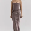 Persephone Smoke – trägerloses Korsetts-Maxikleid Persephone Smoke – trägerloses Korsetts-Maxikleid