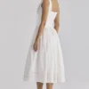 Phoebe – Weißes Midi-Kleid mit Broderie-Anglaise-Borte