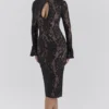 Pierette Schwarzes Midi-Kleid aus Spitze Pierette Schwarzes Midi-Kleid aus Spitze