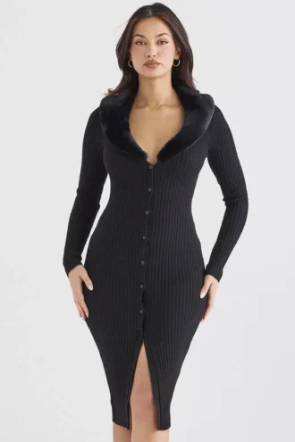 Raine – Schwarzes Kleid mit Kunstfellbesatz