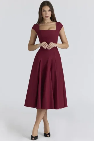 Raisa Midi-Kleid aus Weinrotem Twill mit Spitzenrücken