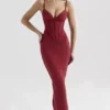 Romy Weinrotes Bodycon-Maxikleid aus Mesh Romy Weinrotes Bodycon-Maxikleid aus Mesh
