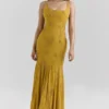Rosalia – Goldverziertes, handbesticktes Maxikleid Rosalia – Goldverziertes, handbesticktes Maxikleid