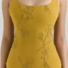 Rosalia – Goldverziertes, handbesticktes Maxikleid Rosalia – Goldverziertes, handbesticktes Maxikleid