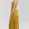 Rosalia – Goldverziertes, handbesticktes Maxikleid Rosalia – Goldverziertes, handbesticktes Maxikleid