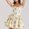 Rosie Minikleid aus Baumwolle mit Zitronen- und Rosenprint Rosie Minikleid aus Baumwolle mit Zitronen- und Rosenprint