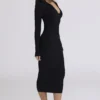 Sabra Schwarzes Midi-Kleid mit langen Ärmeln Sabra Schwarzes Midi-Kleid mit langen Ärmeln