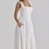 Safira – Weißes Midi-Kleid aus Baumwolle mit englischer Broderie-Blumenstickerei Safira – Weißes Midi-Kleid aus Baumwolle mit englischer Broderie-Blumenstickerei
