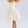 Saige Vintage-Minikleid in Creme mit Blumenmuster