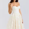 Saige Vintage-Minikleid in Creme mit Blumenmuster