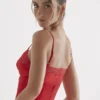Salma Slip-Kleid aus rotem Rosensatin
