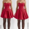 Salome Holly Red Satin-Minikleid mit abnehmbarem Schleifen Salome Holly Red Satin-Minikleid mit abnehmbarem Schleifen