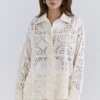 Samah Weißes Baumwoll-Hemd mit Broderie Anglaise Samah Weißes Baumwoll-Hemd mit Broderie Anglaise