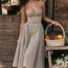 Samaria Taupe Korsettsommerkleid Samaria Taupe Korsettsommerkleid