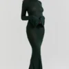 Sancha Maxikleid aus Strick in Waldgrün Sancha Maxikleid aus Strick in Waldgrün