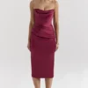 Santana Berry Satin-Midi-Kleid ohne Träger Santana Berry Satin-Midi-Kleid ohne Träger