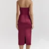 Santana Berry Satin-Midi-Kleid ohne Träger Santana Berry Satin-Midi-Kleid ohne Träger