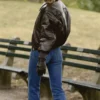Sante Dunkelbraune Bomberjacke aus veganem Leder Sante Dunkelbraune Bomberjacke aus veganem Leder