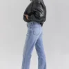 Sante Schwarze Bomberjacke aus veganem Leder Sante Schwarze Bomberjacke aus veganem Leder