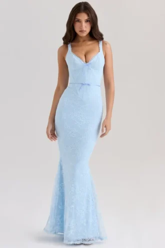 Sarai – Blaues Godet-Maxikleid aus Spitze