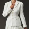 Sariah Elfenbein Konturierter Blazer