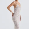 Serelle Midi-Kleid aus antik-elfenbeinfarbener Spitze Serelle Midi-Kleid aus antik-elfenbeinfarbener Spitze