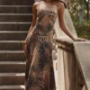 Seren Leopard – Handbesticktes Maxikleid Seren Leopard – Handbesticktes Maxikleid