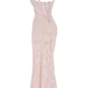 Seren – Maxikleid in zartem Rosa mit floraler Spitze am Rücken Seren – Maxikleid in zartem Rosa mit floraler Spitze am Rücken