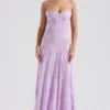 Seren Orchid Maxikleid mit Blumenmuster und Spitzenrücken Seren Orchid Maxikleid mit Blumenmuster und Spitzenrücken