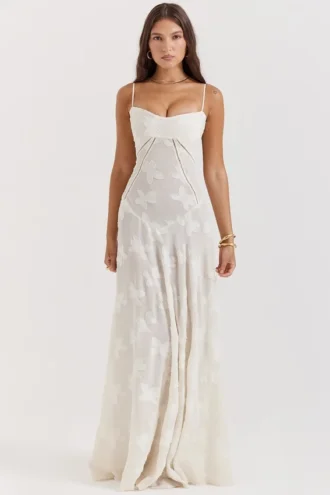 Seren Vintage cremefarbenes Maxikleid mit Blumenmuster und Spitzenrücken